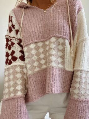POL Multicolor Floral Pattern Pullover Sweater